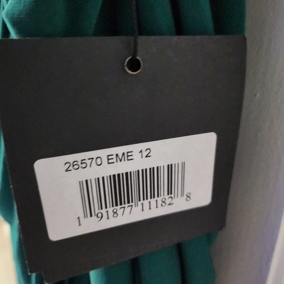 New Mac Duggal Emerald Green Ruched Jersey Drop Shoulder Gown 12 $358 26570 - Picture 6 of 14